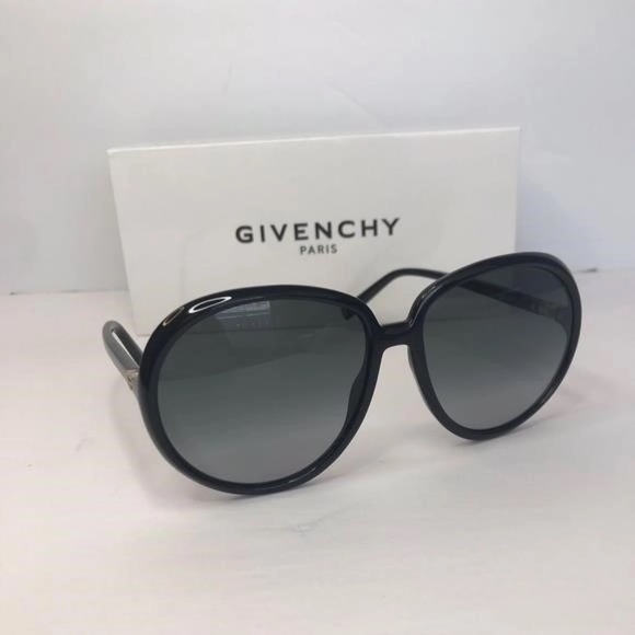 Authentic new Givenchy GV 7180/S-90 Sunglasses - Picture 13 of 14